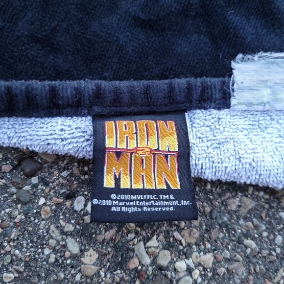 Vintage 2010 Marvel Iron Man 2 Movie Promo Beach Towel🎬 - Picture 3 of 3